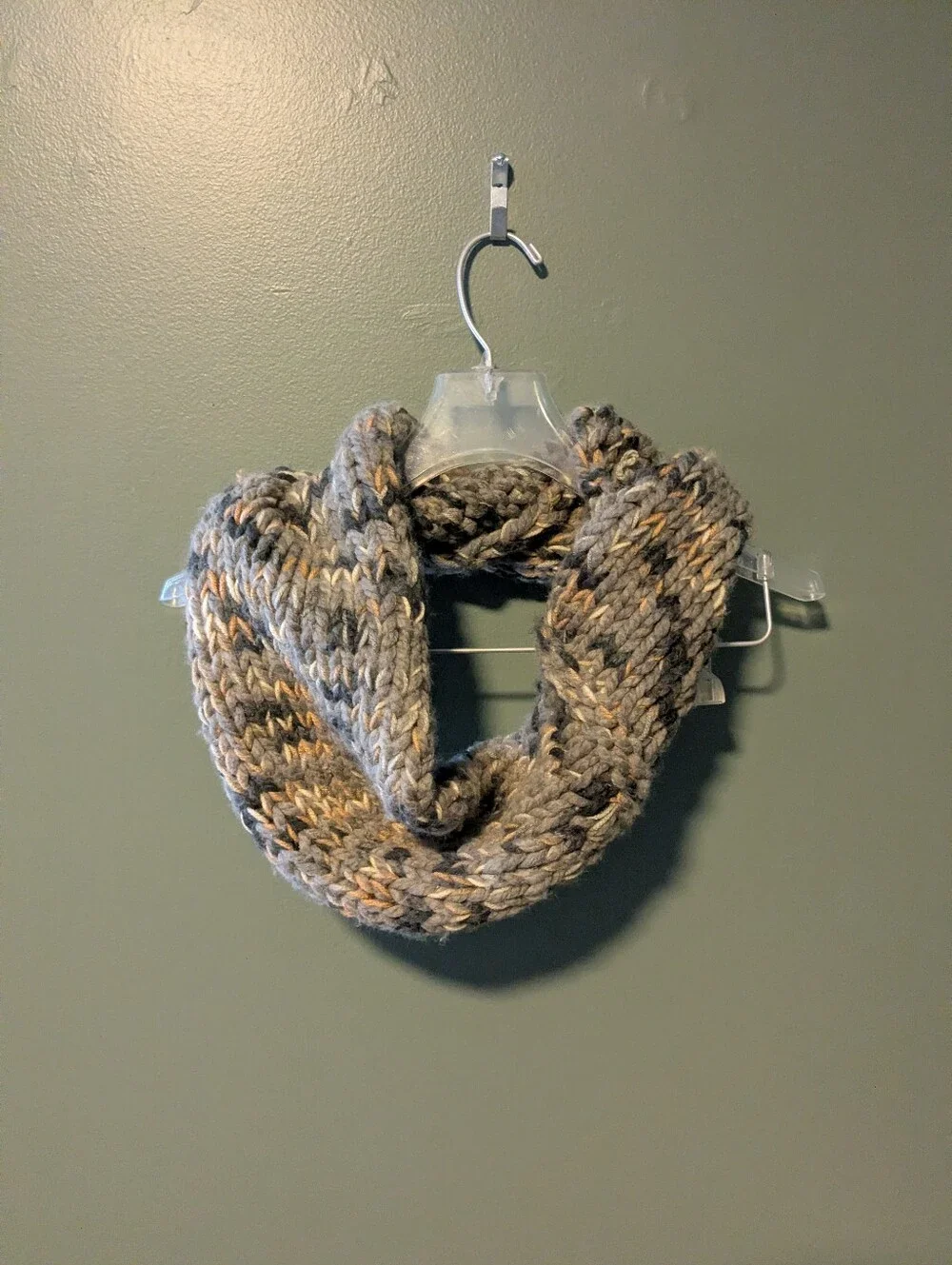 Knit Chunky Infinity Scarf Duo - Gray & Cream